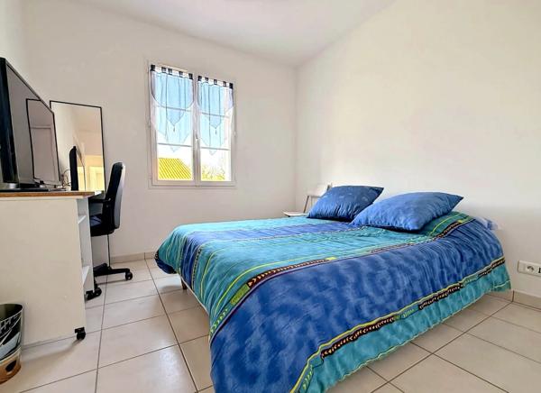 Maison de plain-pied avec jardin arboré, secteur Château d’Olonne, proche du bourg