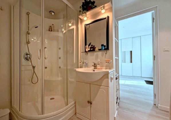 Maison de plain-pied avec jardin arboré, secteur Château d’Olonne, proche du bourg