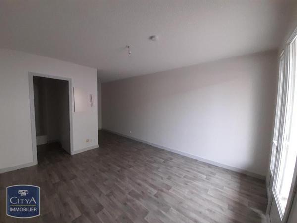 Appartement à louer 1 pièce 21.8m²