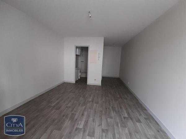 Appartement à louer 1 pièce 21.8m²