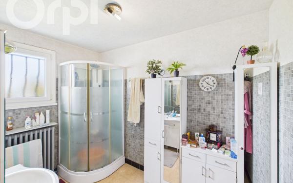 Maison à vendre    5 pièces • 155 m2 Vierzon