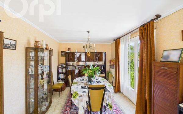 Maison à vendre    5 pièces • 155 m2 Vierzon
