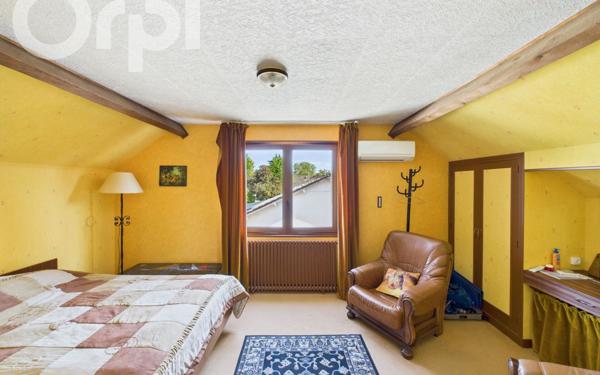 Maison à vendre    5 pièces • 155 m2 Vierzon