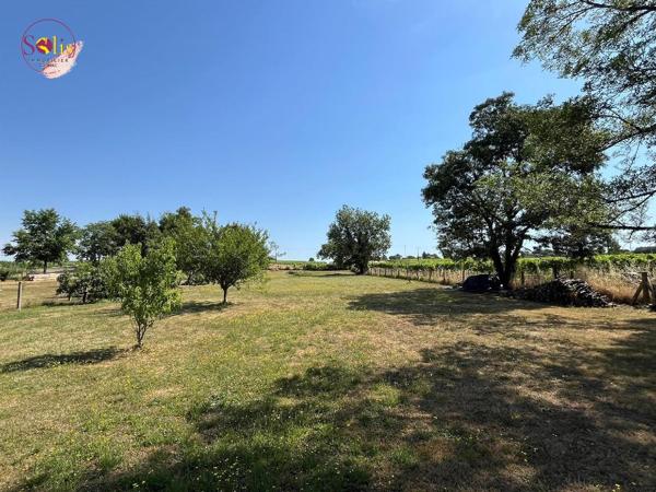 Pavillon avec 4 chambres sur 3 700 m² de jardin ! Ne ...