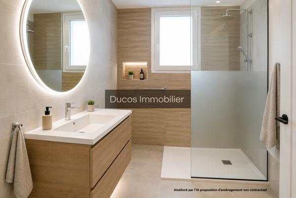 Maison de plain pied 3 chambres et grand garage de 128 m²