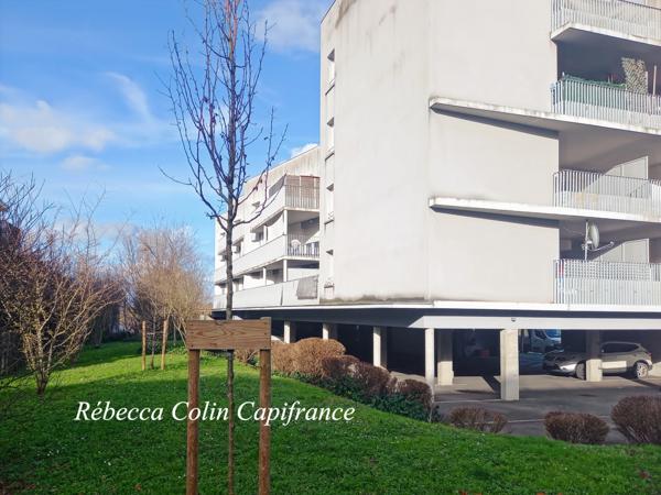 Appartement T2 avec balcon et place de parking