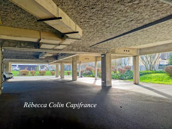 Appartement T2 avec balcon et place de parking