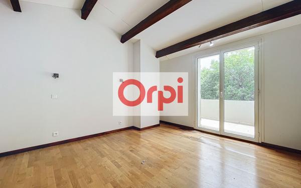 Maison à vendre    6 pièces • 143,25 m2 Venelles