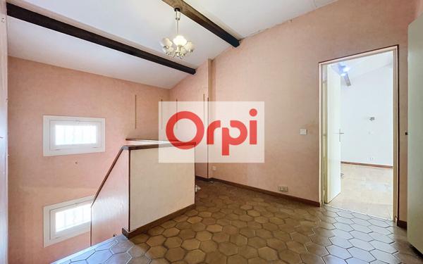 Maison à vendre    6 pièces • 143,25 m2 Venelles