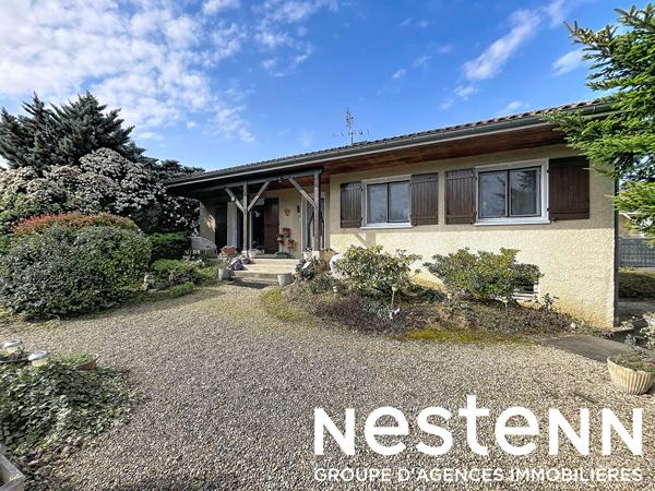 A Vendre: Maison 3 chambres sur 1 120 m² de terrain ? Centre La Chapelle-de-Guinchay