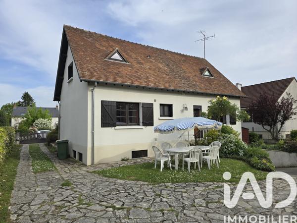 Maison à vendre 7 pièces 136,61 m² Saint-Jean-de-la-Ruelle