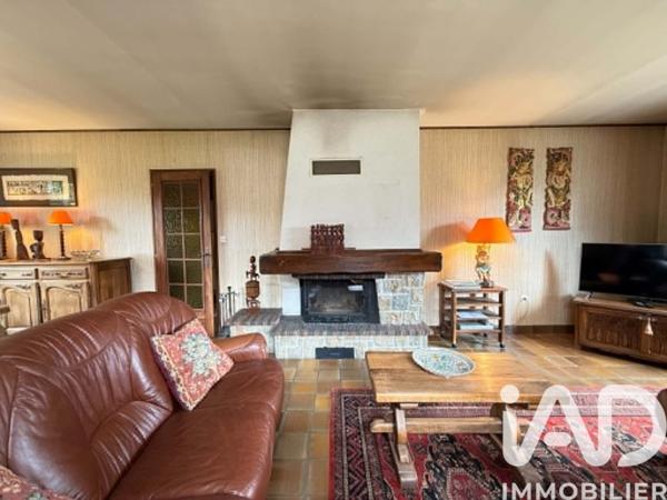 Maison à vendre 7 pièces 136,61 m² Saint-Jean-de-la-Ruelle