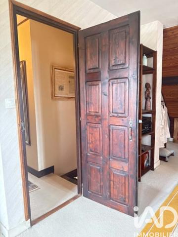 Maison à vendre 7 pièces 136,61 m² Saint-Jean-de-la-Ruelle