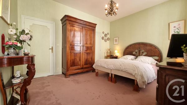 Maison à vendre  10 pièces - 276,91 m2 MOULINS - 03