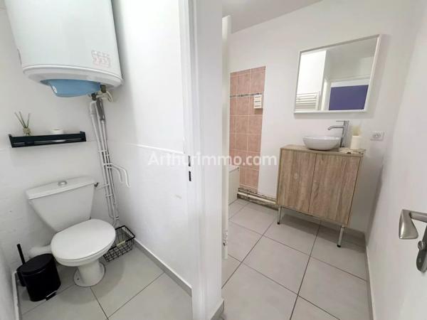 Vente                                                      Appartement
                        
                     2 pièces                      32 m2                     à Sainte-Maxime