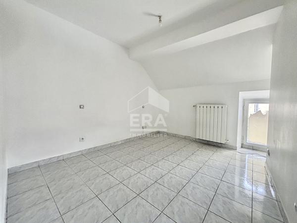 Maison Ballancourt Sur Essonne 2 pièces SANS CHARGE DE CORPO