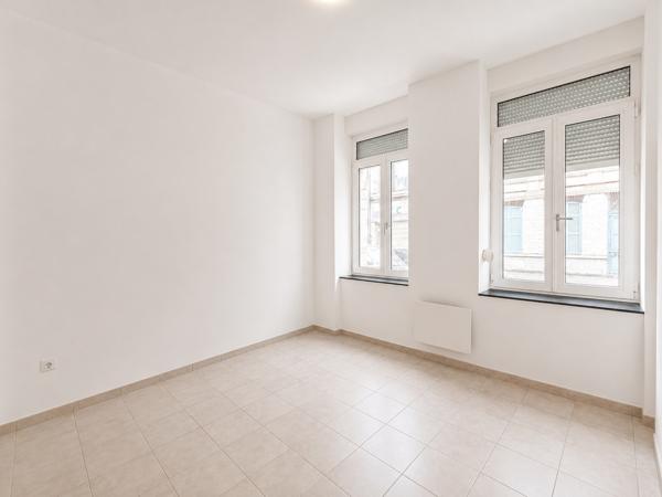 Immeuble 80 m² 2 etage(s)