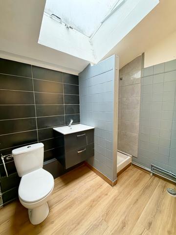 Immeuble 80 m² 2 etage(s)