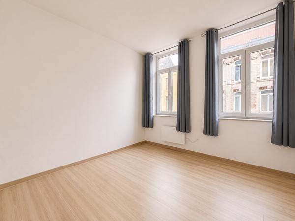 Immeuble 80 m² 2 etage(s)