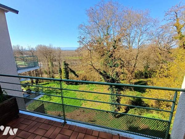 Appartement avec garage et terrasse