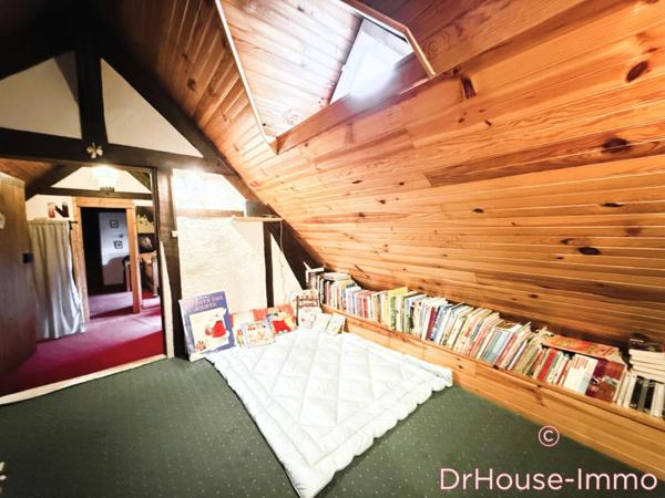 Maison à vendre 8 pièces de 151 m²