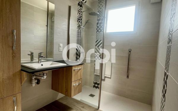 Maison à vendre    5 pièces •  Péaule