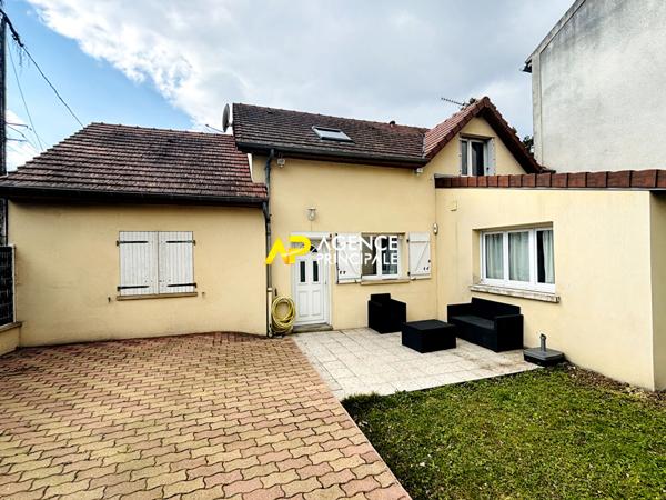 BEZONS _ Maison 5 pièces 92.35 m2 €440 000 ** - Référence 4343