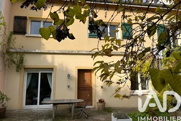Maison à vendre 7 pièces 180 m² Chaville