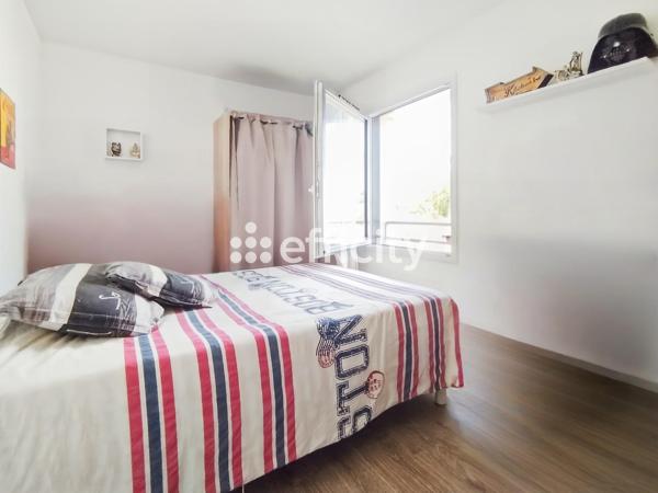 Appartement
         3 pièces
        - 62 m² Exclusivité 250 000 € *