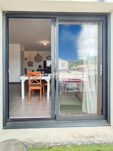 Appartement
         3 pièces
        - 62 m² Exclusivité 250 000 € *
