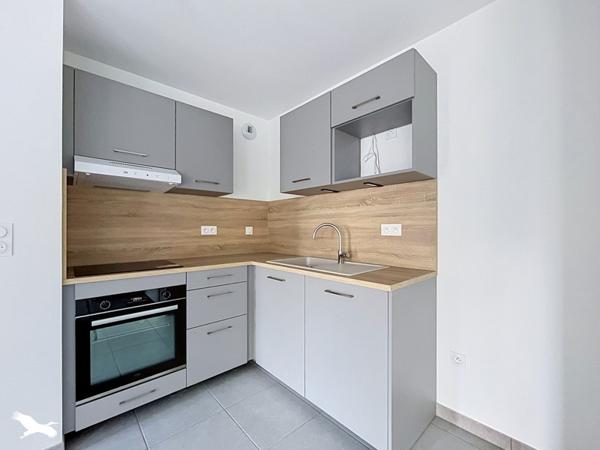 Appartement à vendre 270 810 € Royan 3 p 64 m² DPE C