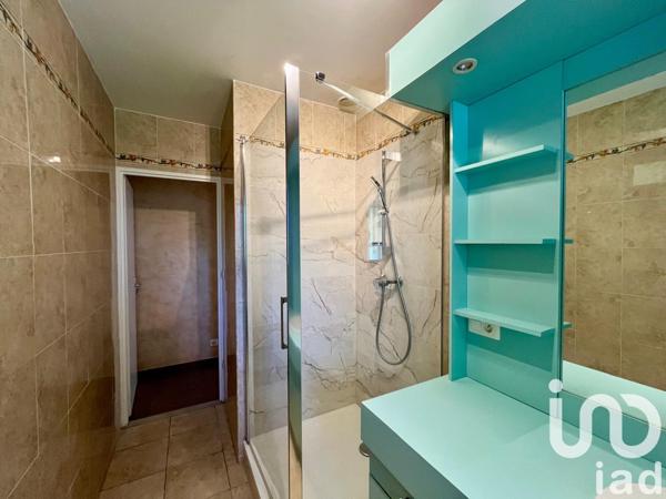 Maison à vendre 6 pièces 140 m² Saint-Zacharie