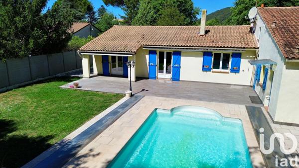 Maison à vendre 6 pièces 140 m² Saint-Zacharie