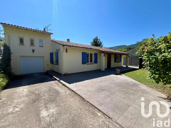 Maison à vendre 6 pièces 140 m² Saint-Zacharie