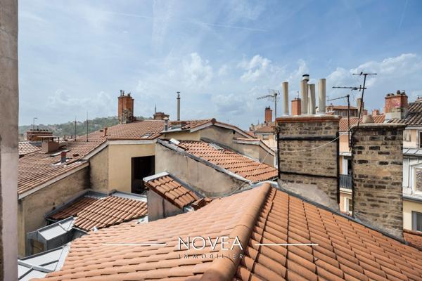 Charmant studio mansardé au cœur des Pentes de la Croix-Rousse