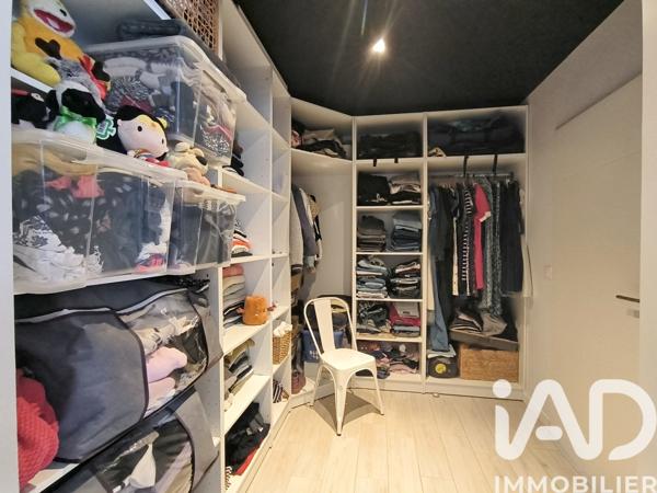 Maison à vendre 5 pièces 143,12 m² Sèvres-Anxaumont