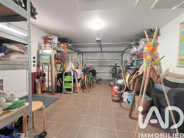 Maison à vendre 5 pièces 143,12 m² Sèvres-Anxaumont