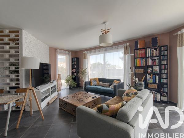 Maison à vendre 5 pièces 143,12 m² Sèvres-Anxaumont