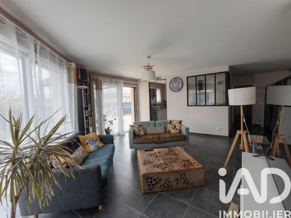 Maison à vendre 5 pièces 143,12 m² Sèvres-Anxaumont
