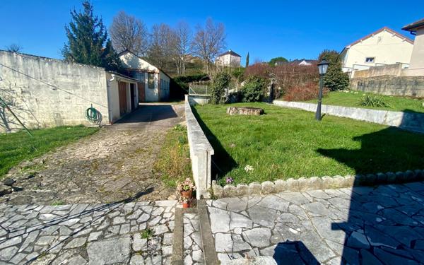 Maison à vendre    4 pièces •  Montcenis