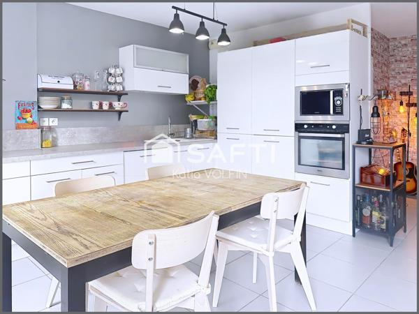 Maison mittoyenne  T4 contemporaine proximité village