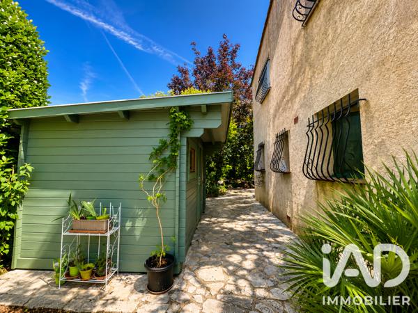 Maison à vendre 6 pièces 147 m² Valbonne