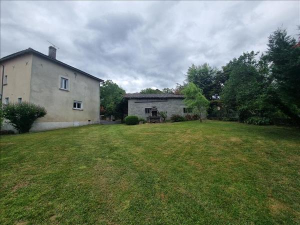Maison à vendre 119 000 € Saint-Constant 7 p 190 m² DPE F