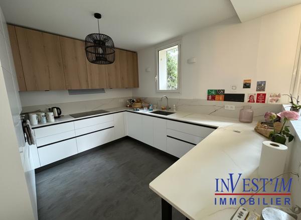 Oullins Bussière, grande Maison familiale : 230 m², dépendance et garage , Oullins Oullins Bussière, grande Maison familiale : 230 m², dépendance et garage , Oullins