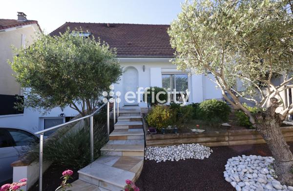 Maison 5 pièces - 195 m²