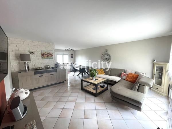 Maison 5 pièces - 195 m²