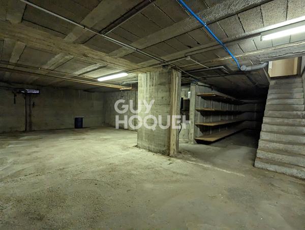 A vendre - mur commerce Décines-Charpieu