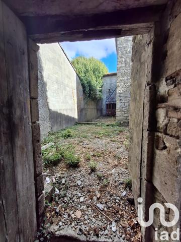 House for sale 4 rooms 121 m² Beauvais-sur-Matha