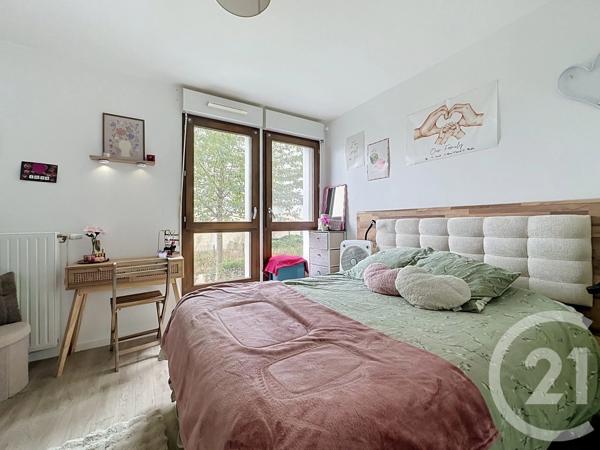 Appartement à vendre  3 pièces - 58,06 m 2   MANTES LA VILLE  - 78