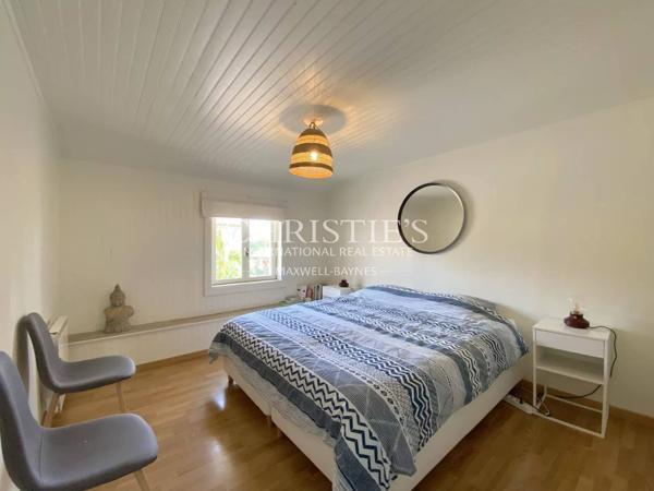 Un domaine rare, entre campagne et village — 14 hectares en un seul tenant